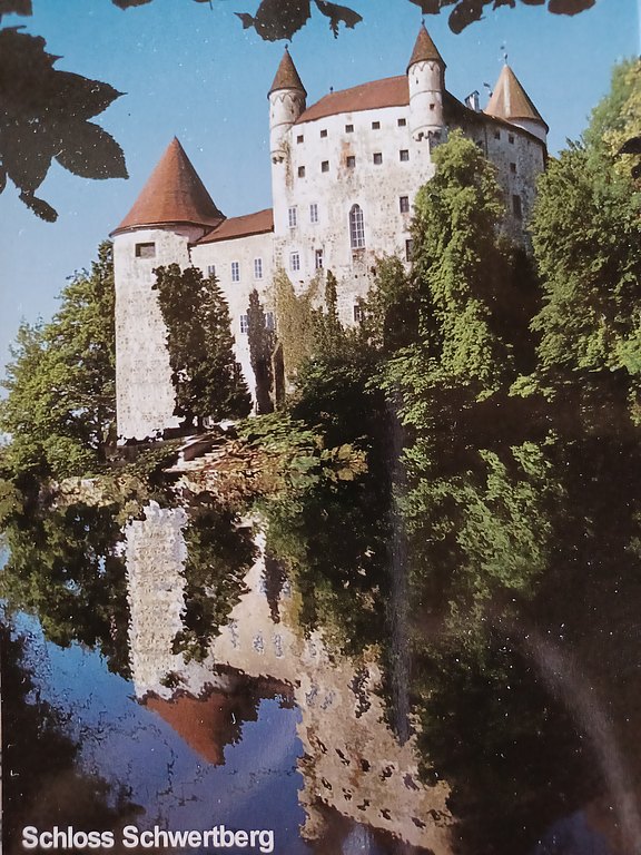 Schloss_Schwertberg.jpg  